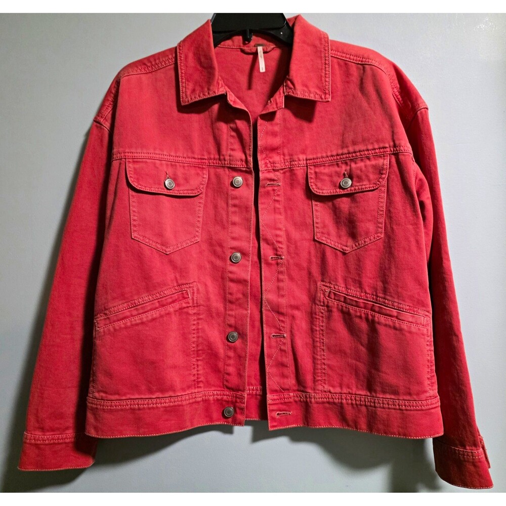 Free People Coral Button-Front Jacket Size S Relaxed Fit Short Collared Pockets